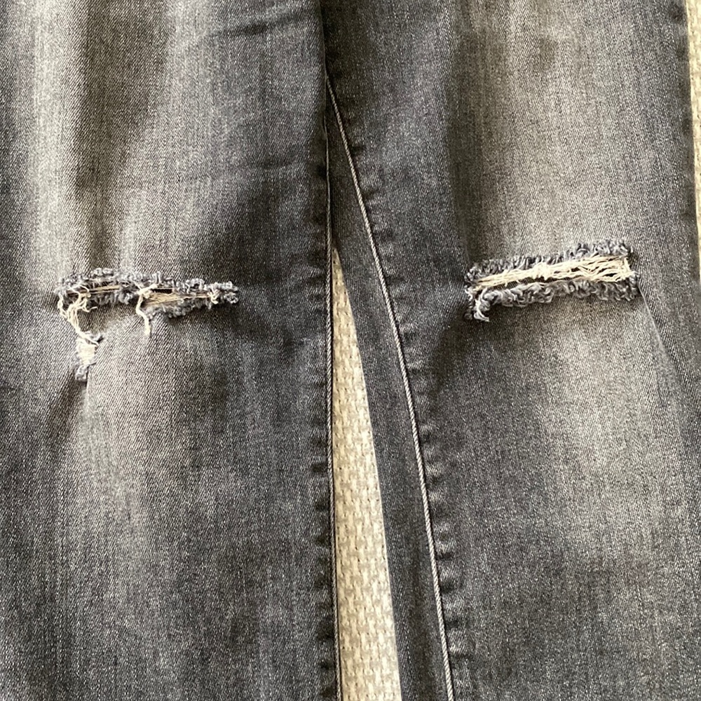 J Brand Alana Skinny Jeans - Picture 9 of 10